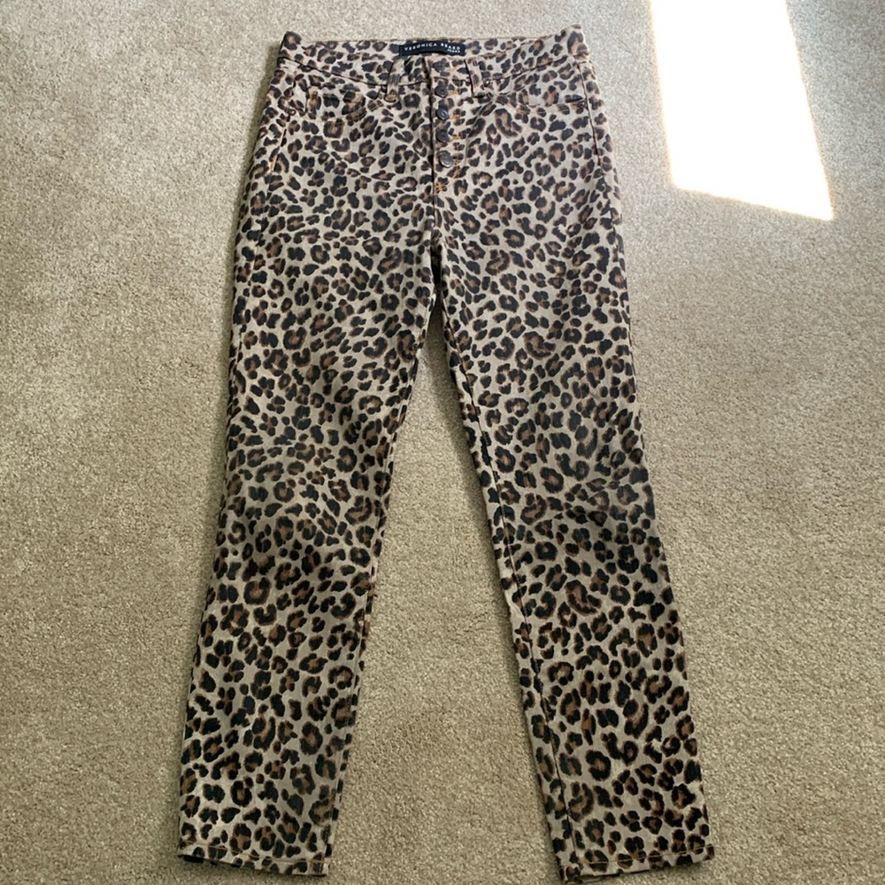 Veronica Beard High Rise Leopard Print Jeans